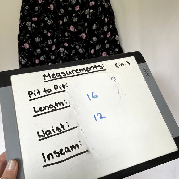 Petite Sophisticate rayon miniskirt black purple flowers stunning women's size 6 - Picture 2 of 5